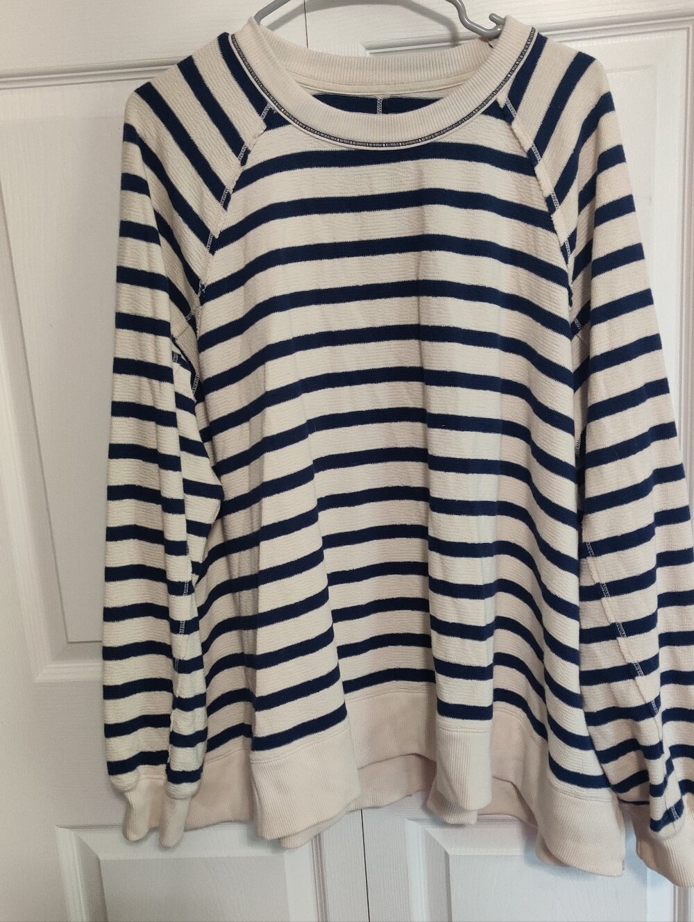 Aerie Women's XL Navy Blue White Striped Sweater Pullover Oversized Top Nautical